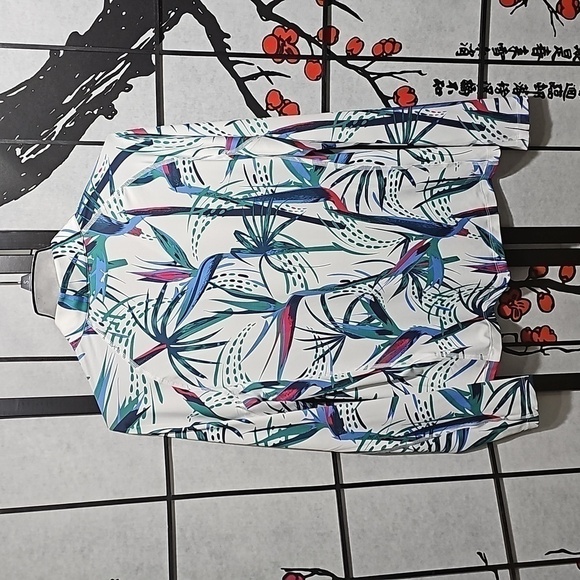 Puma Floral Paradise 1/4 Zip Sweatshirt Golf Athleisure Tennis Size Medium NWT - Picture 9 of 11